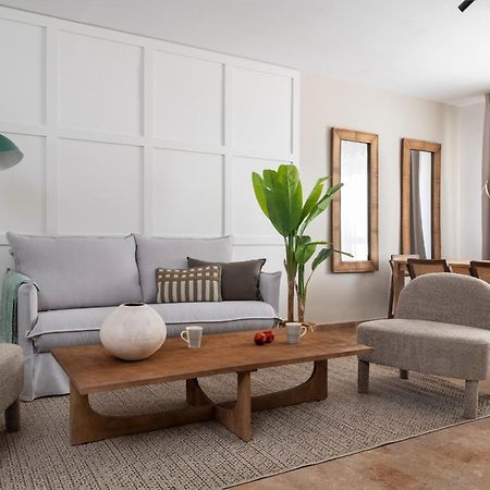 Magno Apartments Munoz Olive Севиля Екстериор снимка
